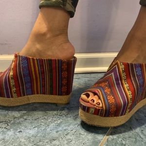 Chinese Laundry Multi-color wedges